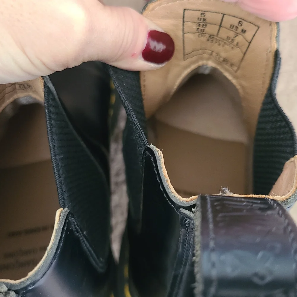 Dr Martens US 7 Women Black Leather Chelsea Boots - Picture 4 of 17